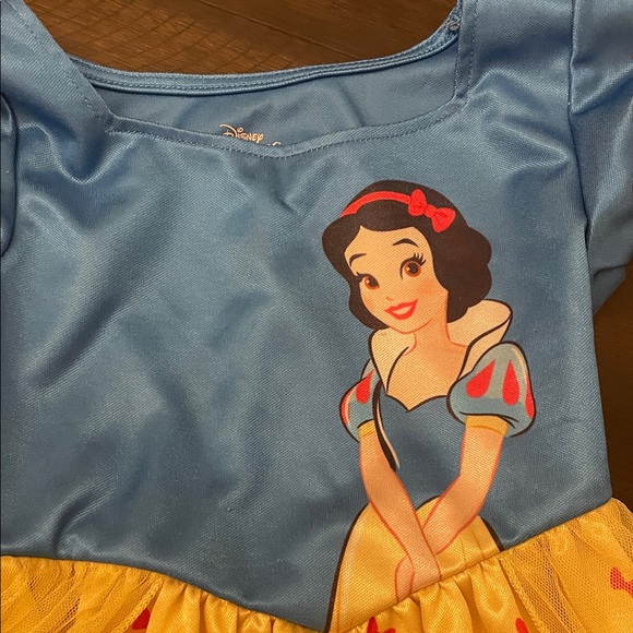 ❤️5/$20 Bundle Disney Princess Pajama Trio in Yellow, Blue, and Purple - Picture 6 of 7